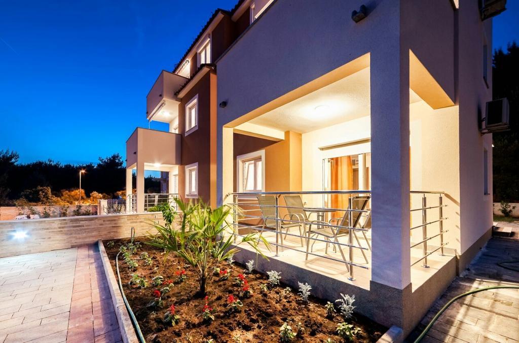 Apartments Hrvoje Vodice Exterior photo