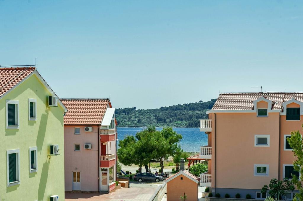 Apartments Hrvoje Vodice Exterior photo